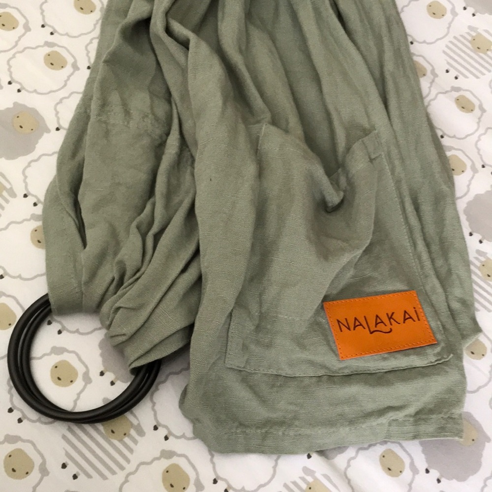 Nalakai / Pura Vida Ring Sling Carrier